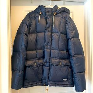 Men’s Abercrombie & Fitch Navy Puffer Coat